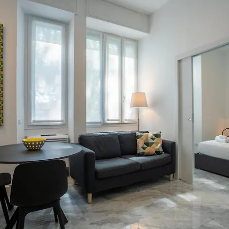 Luna Homes - Bilocale In Mac Mahon Milan