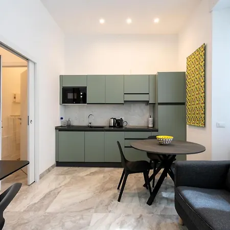 Apartment Luna Homes - Bilocale In Mac Mahon Milan