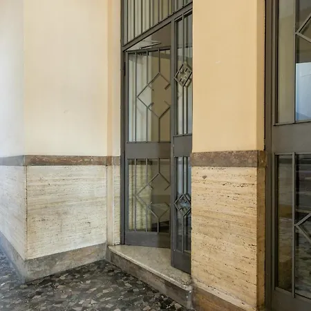 Luna Homes - Bilocale In Mac Mahon Apartment Milan