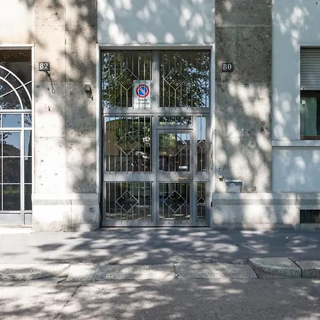 Luna Homes - Bilocale In Mac Mahon Apartment Milan
